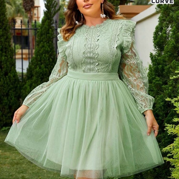 Dresses & Skirts - SHEIN Elegant Green Lace Dress 2XL (16/18)